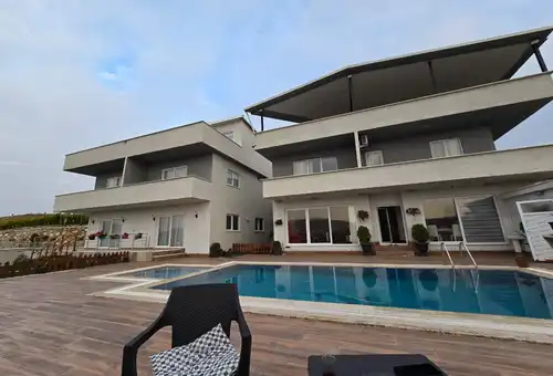 Two furnished villas for sale on a single plot of land in Yalova | SH246