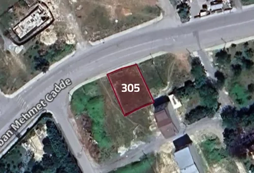 Investment land suitable for building a hotel for sale, ready for construction in the center of Arnavutköy. | L305